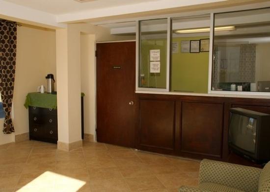 Budget Inn - Laurens Экстерьер фото