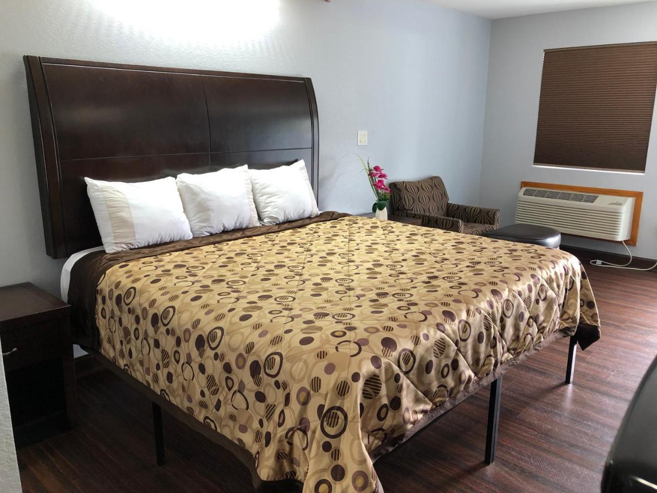 Budget Inn - Laurens Экстерьер фото